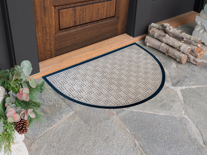 Checker Half Round Indoor Outdoor Door Mat - 24" x 36"