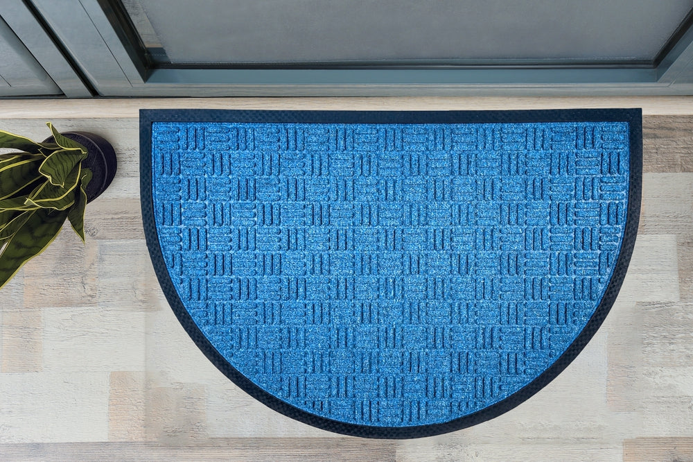 Checker Half Round Indoor Outdoor Door Mat - 24" x 36"