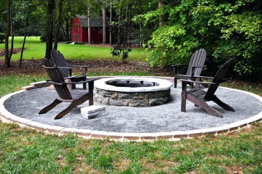 A Step-By-Step Guide To Building & Accessorizing Your DIY Outdoor Fire Pit