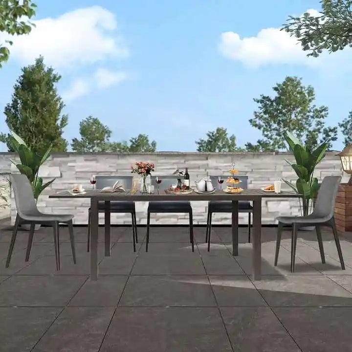 8-Seats Extendable Outdoor Dining Table
