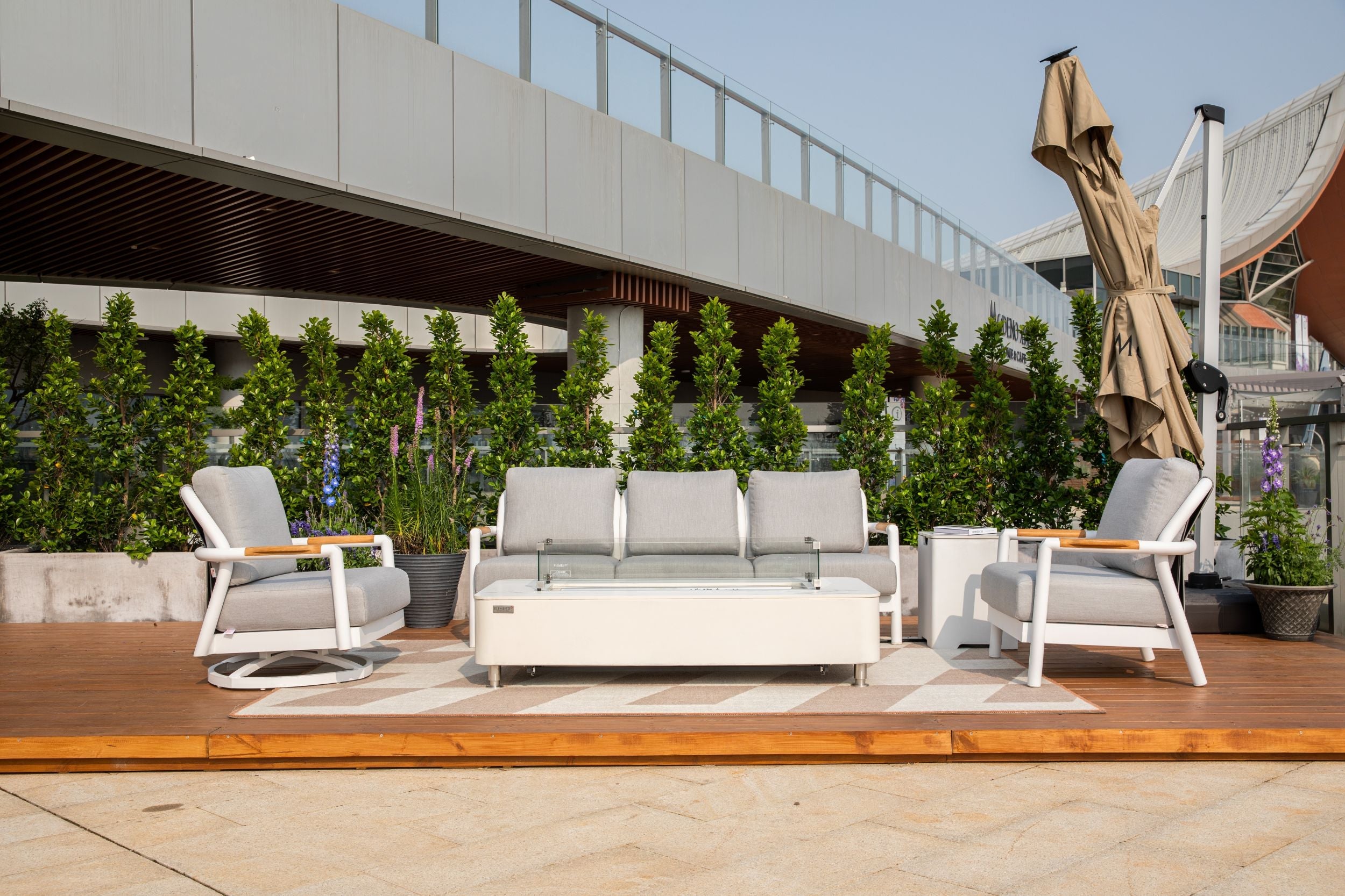 Furniture > Outdoor Furniture > Outdoor Furniture Sets