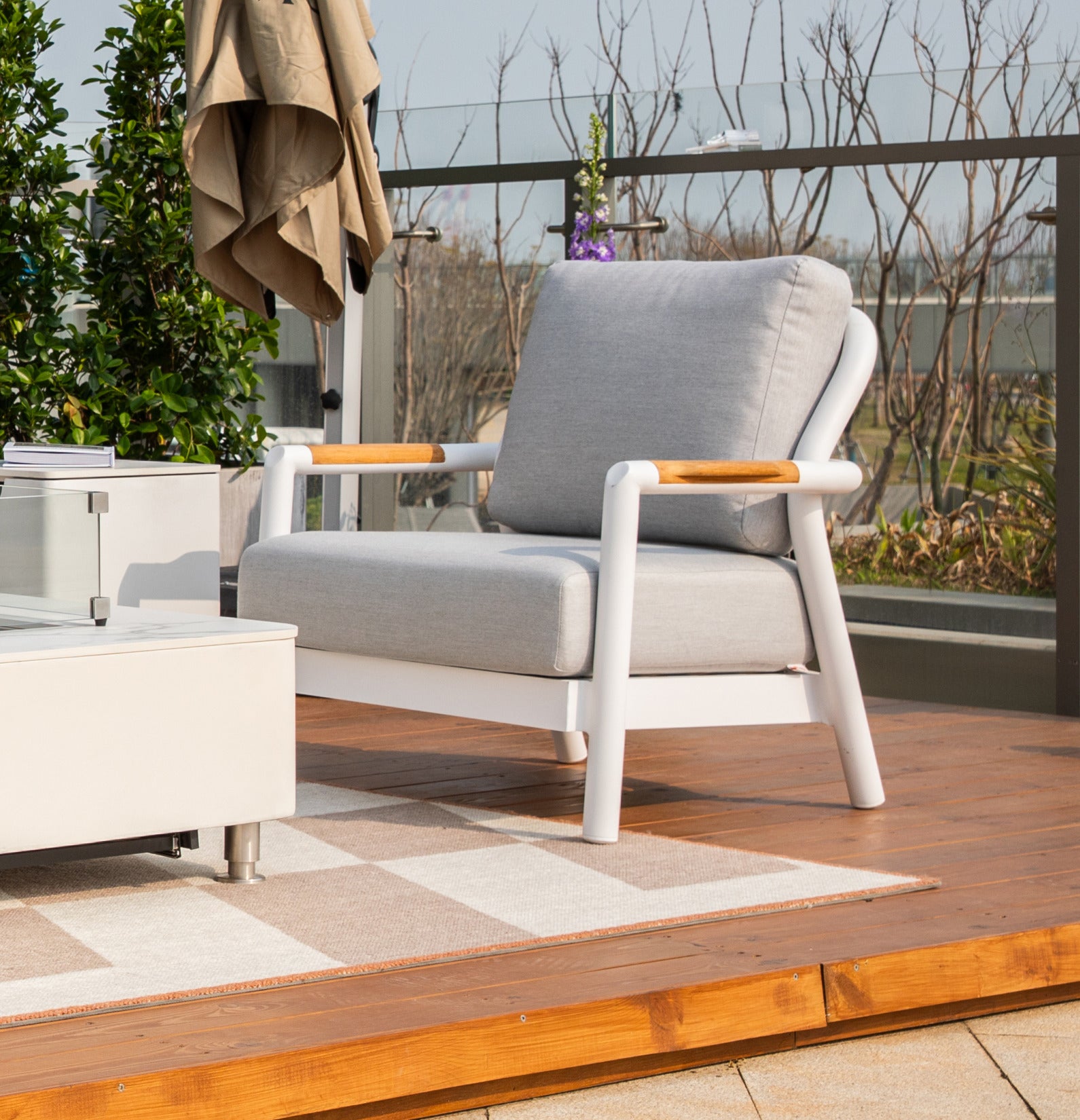 Furniture > Outdoor Furniture > Outdoor Chairs > Outdoor Lounge Chairs
