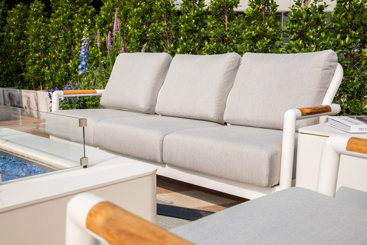 Furniture > Outdoor Furniture > Outdoor Sofas