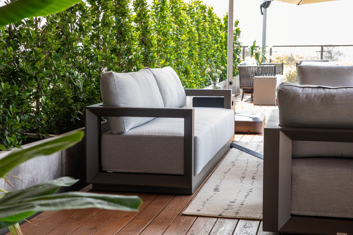 Furniture > Outdoor Furniture > Outdoor Sofas