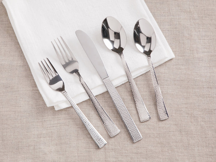 20-Piece Silverware Cutlery Set